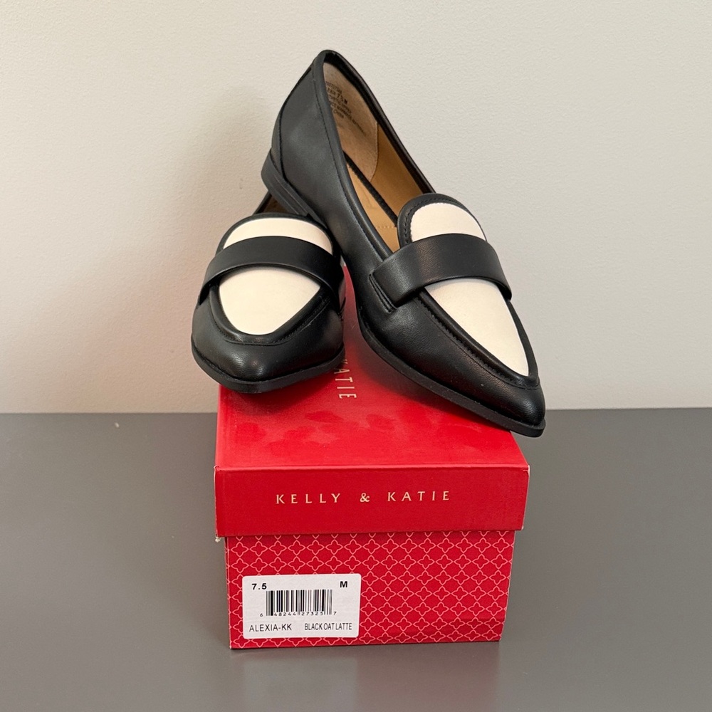 NWB UNWORN Kelly & Katie Alexia Loafers Black Oat Latte Size 7.5